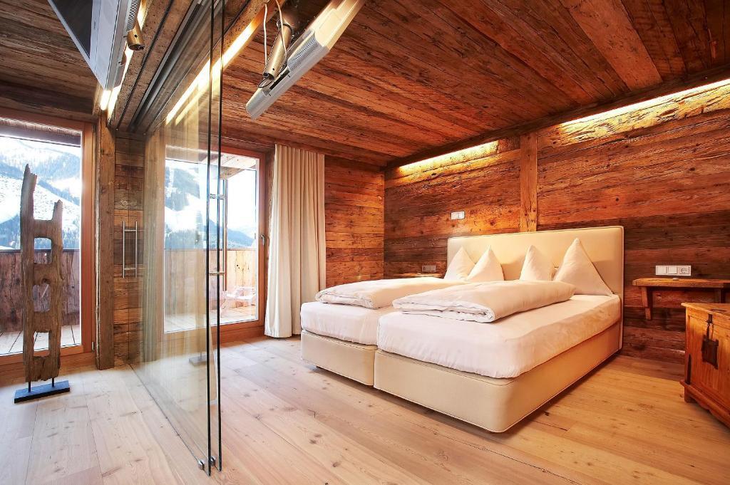Art & Ski-In Hotel Hinterhag Σάαλμπαχ-Χίντεργκλεμ Δωμάτιο φωτογραφία