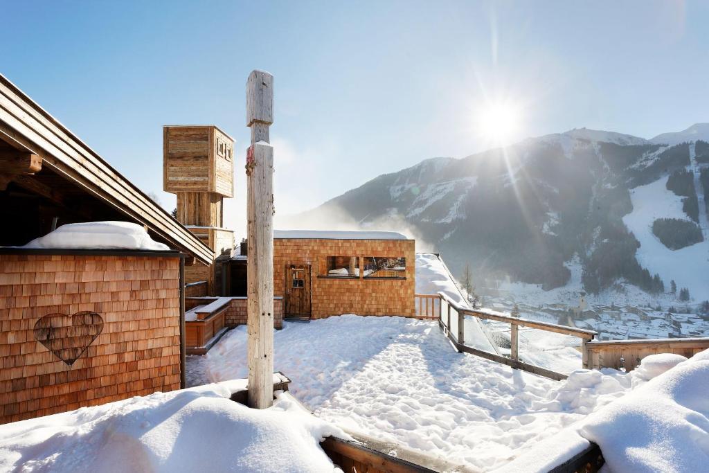 Art & Ski-In Hotel Hinterhag Σάαλμπαχ-Χίντεργκλεμ Εξωτερικό φωτογραφία
