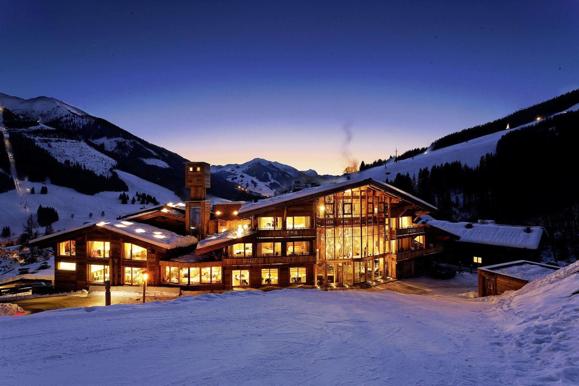 Art & Ski-In Hotel Hinterhag Σάαλμπαχ-Χίντεργκλεμ Εξωτερικό φωτογραφία