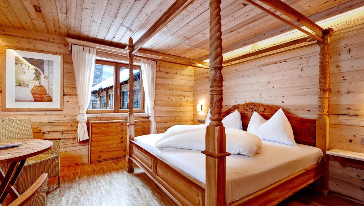 Art & Ski-In Hotel Hinterhag Σάαλμπαχ-Χίντεργκλεμ Δωμάτιο φωτογραφία